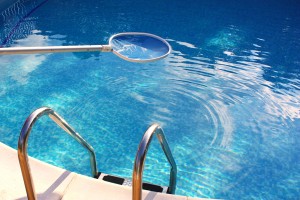 Limpieza y mantenimiento de piscinas